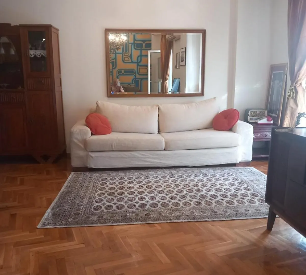 Retro Central Apartment Thessaloniki